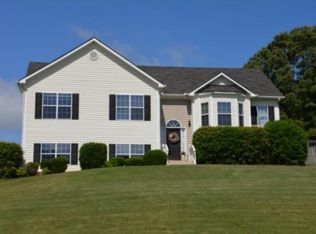 8080 Ivyshaw Dr, Gainesville, GA 30506