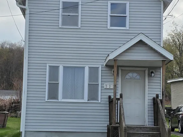 221 S Main St, Forest City, PA 18421