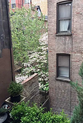 Rented by Keller Williams NYC | media 77