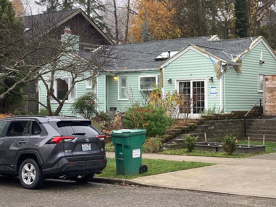 2nd image of 5539 39th Ave NE