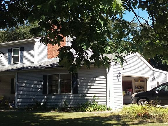 3rd image of 3828 Wedgwood Dr