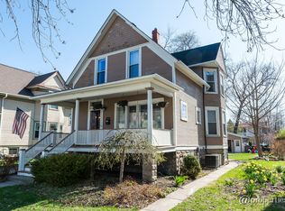 546 N Marion St, Oak Park, IL 60302