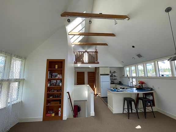 4th image of 14 W Dravus St #C