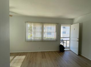 3900 E 1st St APT 4, Long Beach, CA 90803