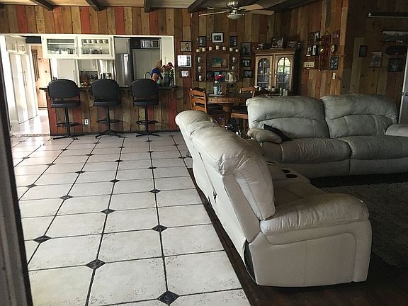4th image of 4802 Pepperwood Ave
