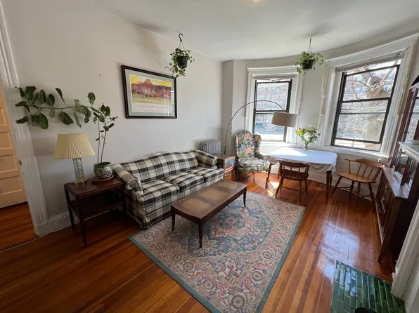 1379 Commonwealth Ave, Allston, MA