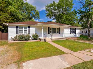 508 S 24th St, Herrin, IL 62948