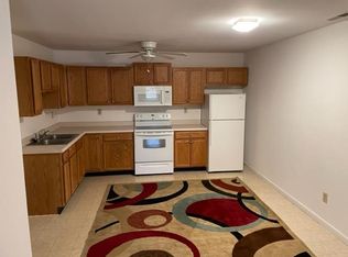 60 Old School Rd APT 5, Selkirk, NY 12158