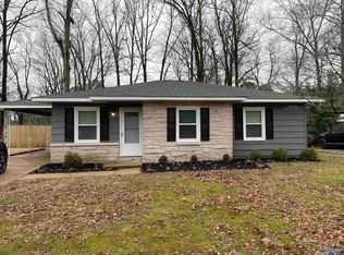 2221 11th St SE, Decatur, AL 35601