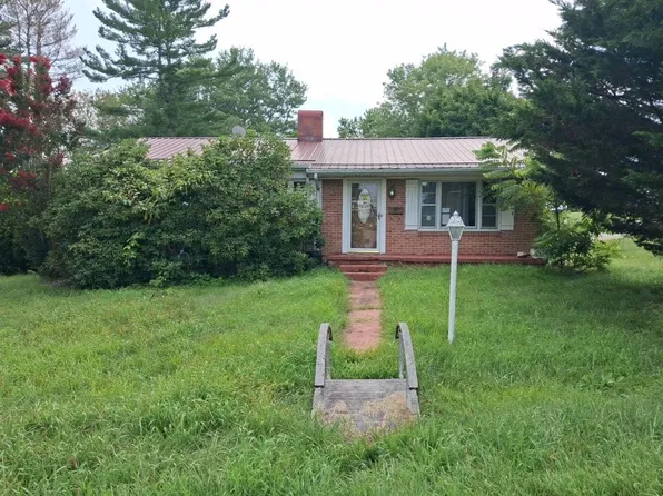 395 N 14th St, Wytheville, VA 24382