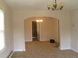 4th image of 5080 Argonne St