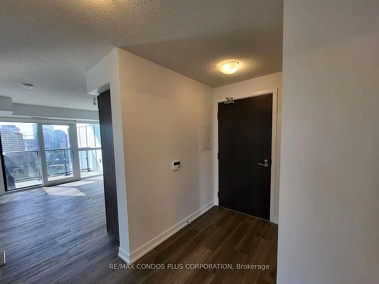 219 Dundas St E #1212 — Photo 3