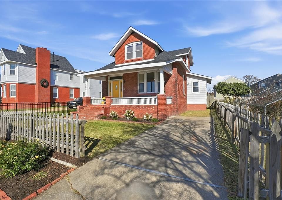 1st image of 2614 Chesterfield Blvd