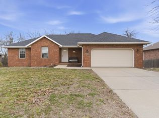 1135 W Broad Street, Republic, MO 65738