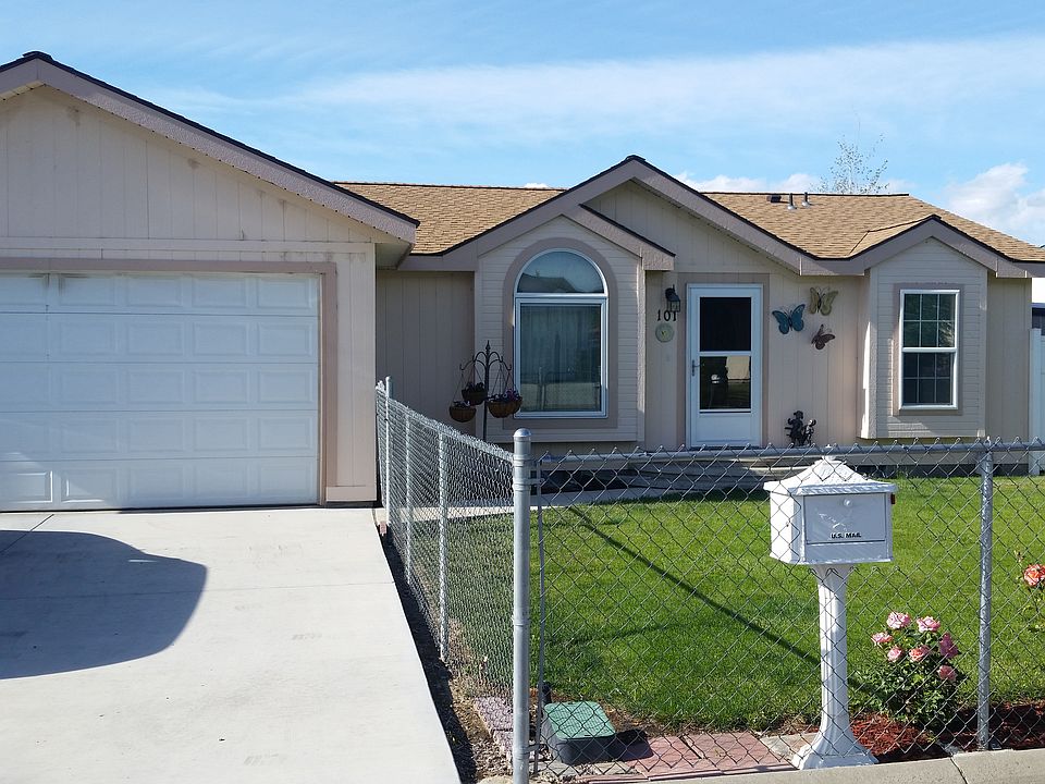 1st image of 101 Lenseigne Pl