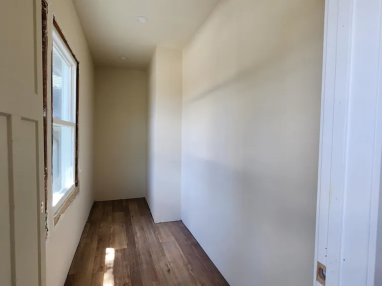 908 E Gorham St #1 — Photo 6