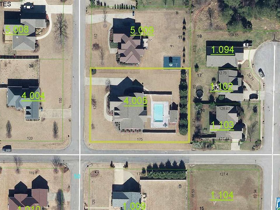 2nd image of 1108 Miranda Ln SW