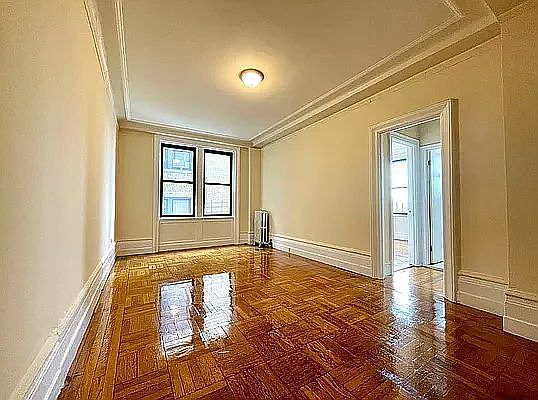 1st image of 3644 Broadway Unit 3