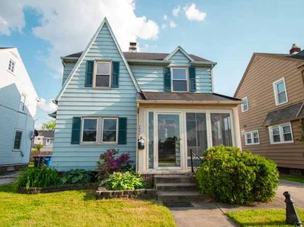 2842 111th St, Toledo, OH 43611