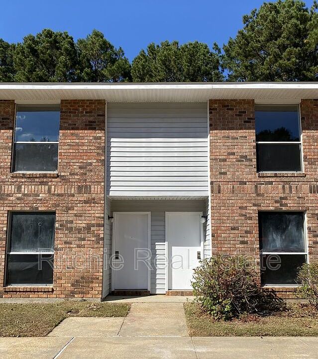 1st image of 1 Butler Dr #9