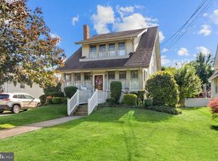 210 N Warwick Rd, Magnolia, NJ 08049