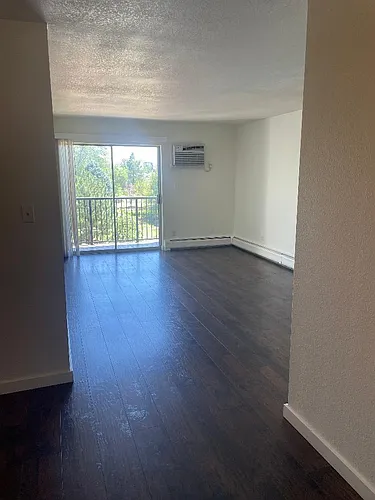 1250 Golden Cir Photo 1
