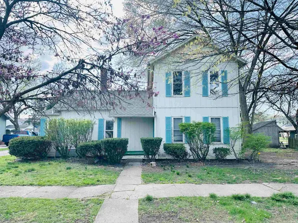 105 N Lafayette St, North Liberty, IN 46554