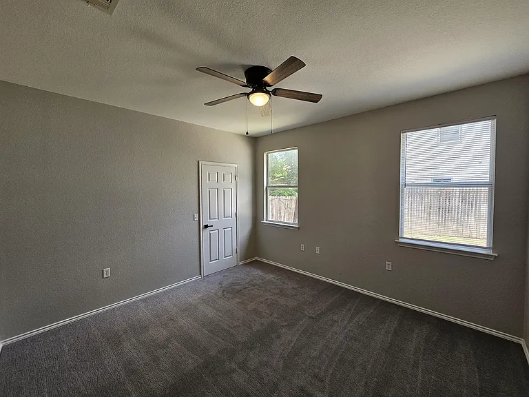 7617 Bennett Ave #B — Photo 9