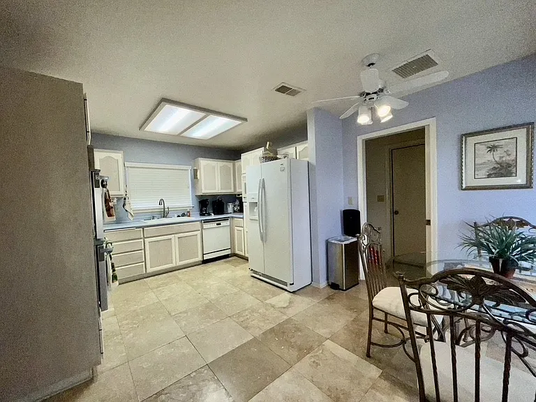 3375 Sharon Ln — Photo 14