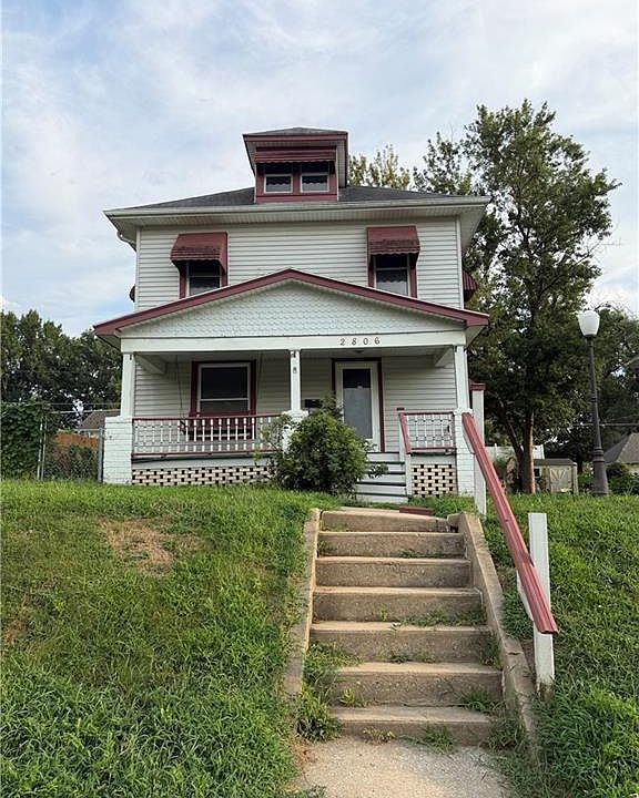 1st image of 2806 Duncan St