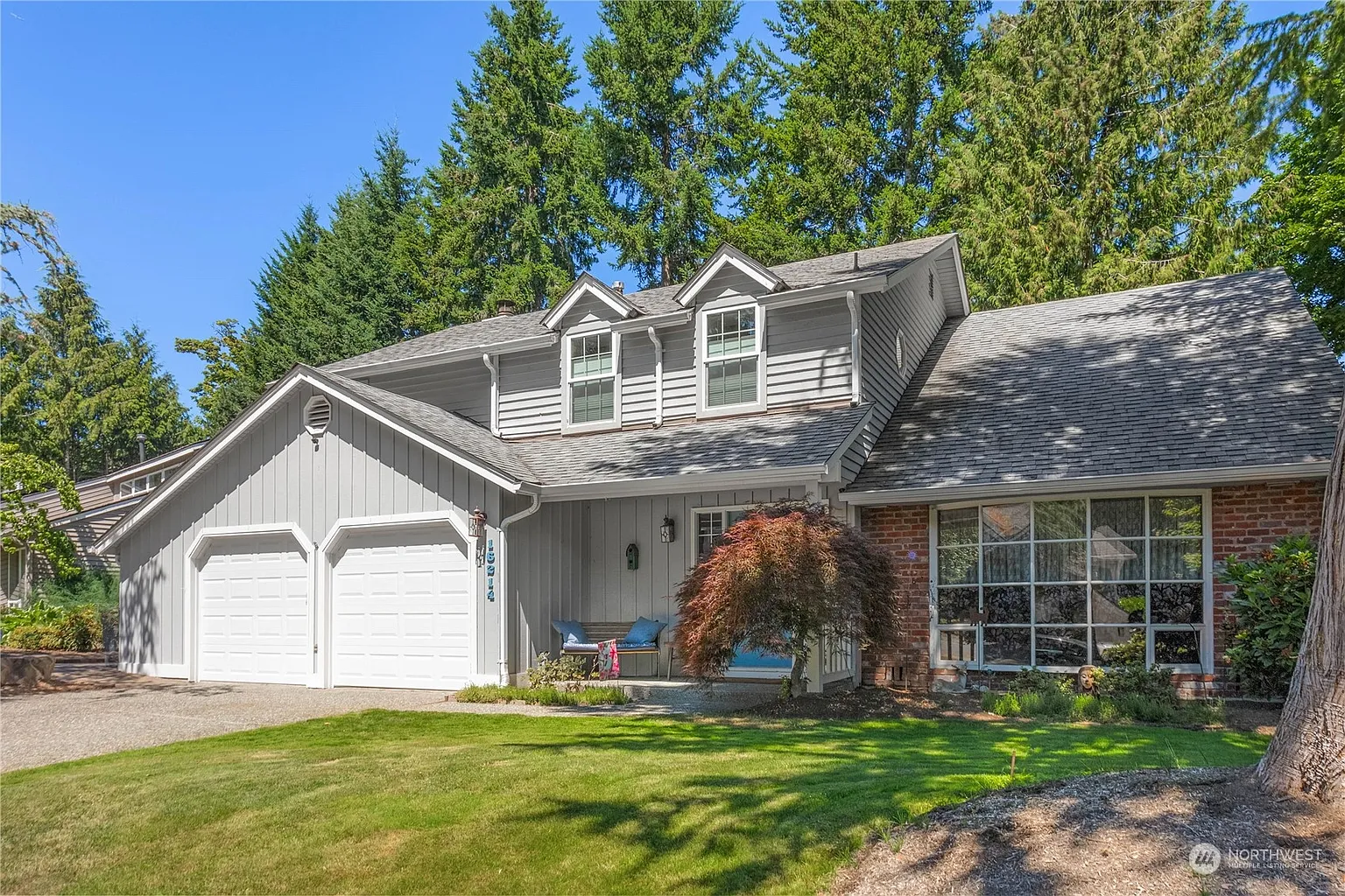 16214 SE 46th Place photo 1