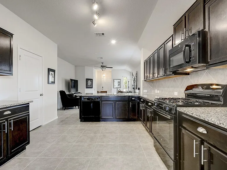 10808 Dimitrios Dr — Photo 10