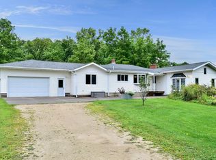 17185 Perkins Valley Dr, Houston, MN 55943