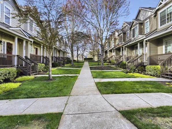 16161 NW Fescue Ct, Portland, OR 97229