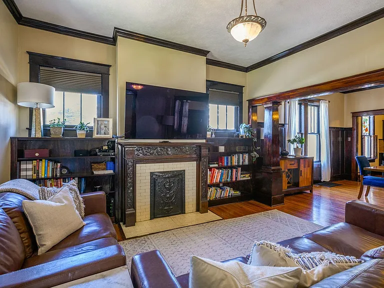 801 Shelby Ave — Photo 3
