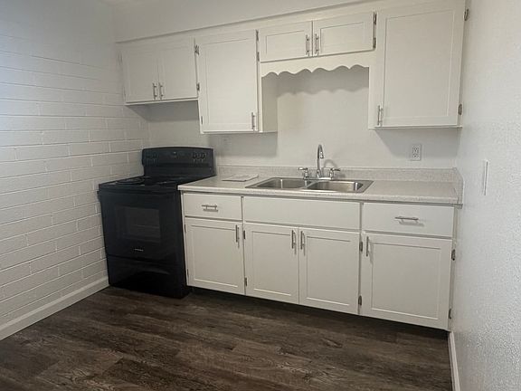 5th image of 4901 E Willetta St #2