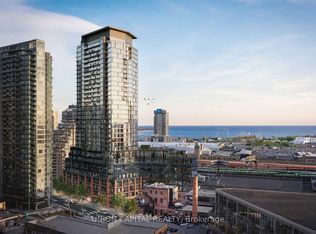 135 Liberty St #709, Toronto, ON M6K 1A7