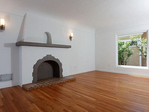 3rd image of 3763 7th Ave