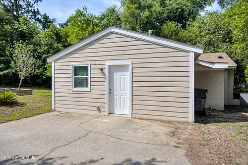 2107 Faircrest Ave #B Photo 1 2107 Faircrest Ave #B Photo 1