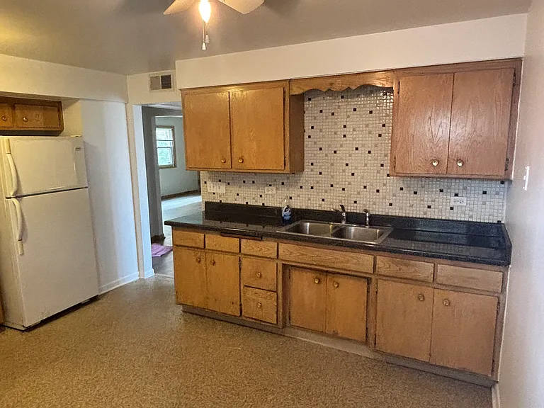 5011 W Diversey Ave #1N — Photo 13