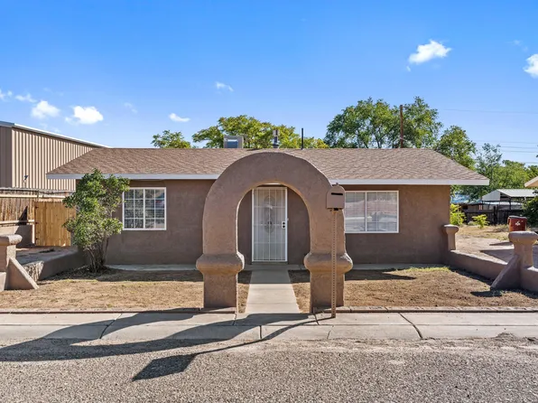 610 Laguna St, Belen, NM 87002