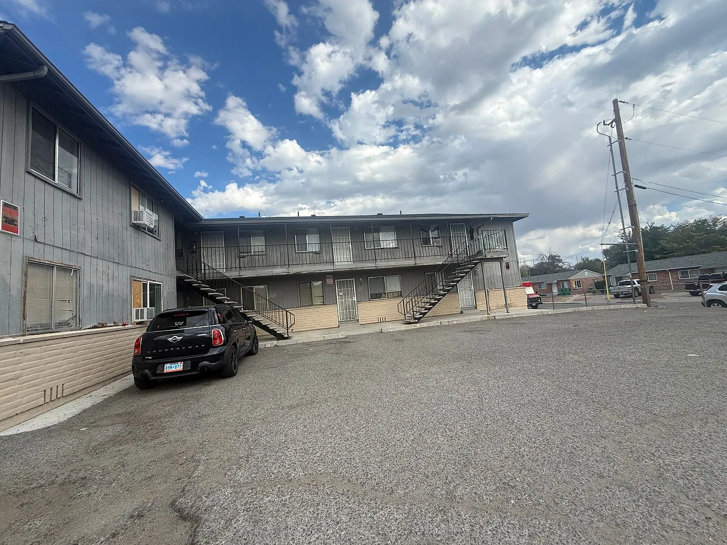 Upstairs 2 bedroom 1 bath located in Sparks, NV — Photo 2