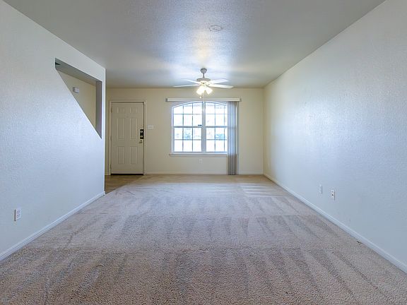 3rd image of 102B E Robin Ln