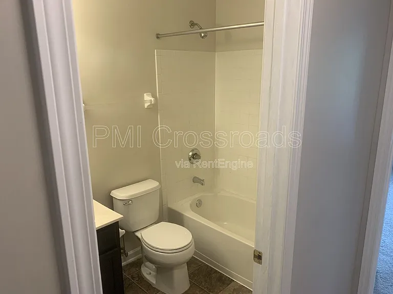 8620 Olenbrook Dr — Photo 14