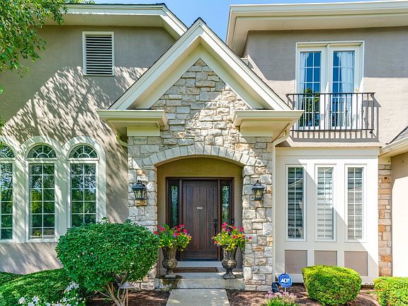 4th image of 39598 Orchard Bluff Ln
