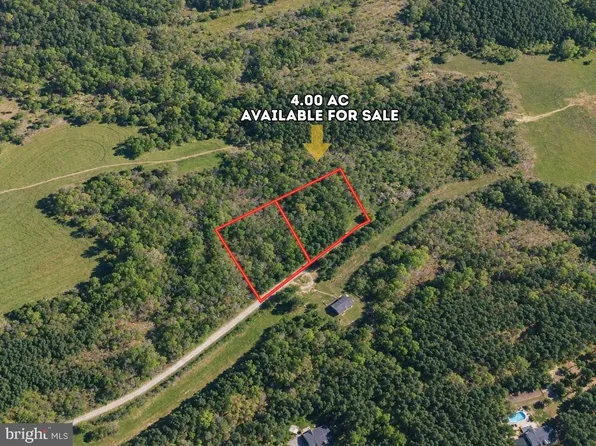 2 Mark Oliver Rd, Crewe, VA 23930