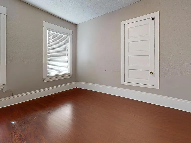 3516 Baltimore Ave — Photo 7