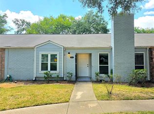 11805 Southlake Dr, Houston, TX 77077