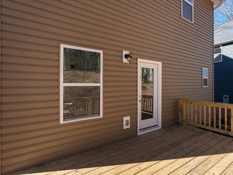 131 Owenby Ln — Photo 20