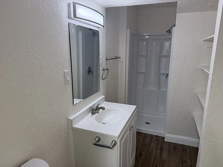 2926-2928 Favretto Ave — Photo 6